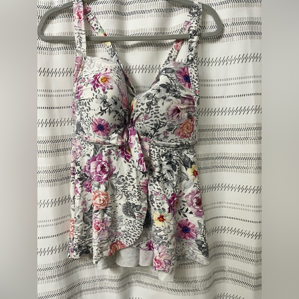 Torrid swim top